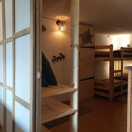 Apartment Mezzanine Avec Balcon, Proche Pistes, Wifi Inclus *